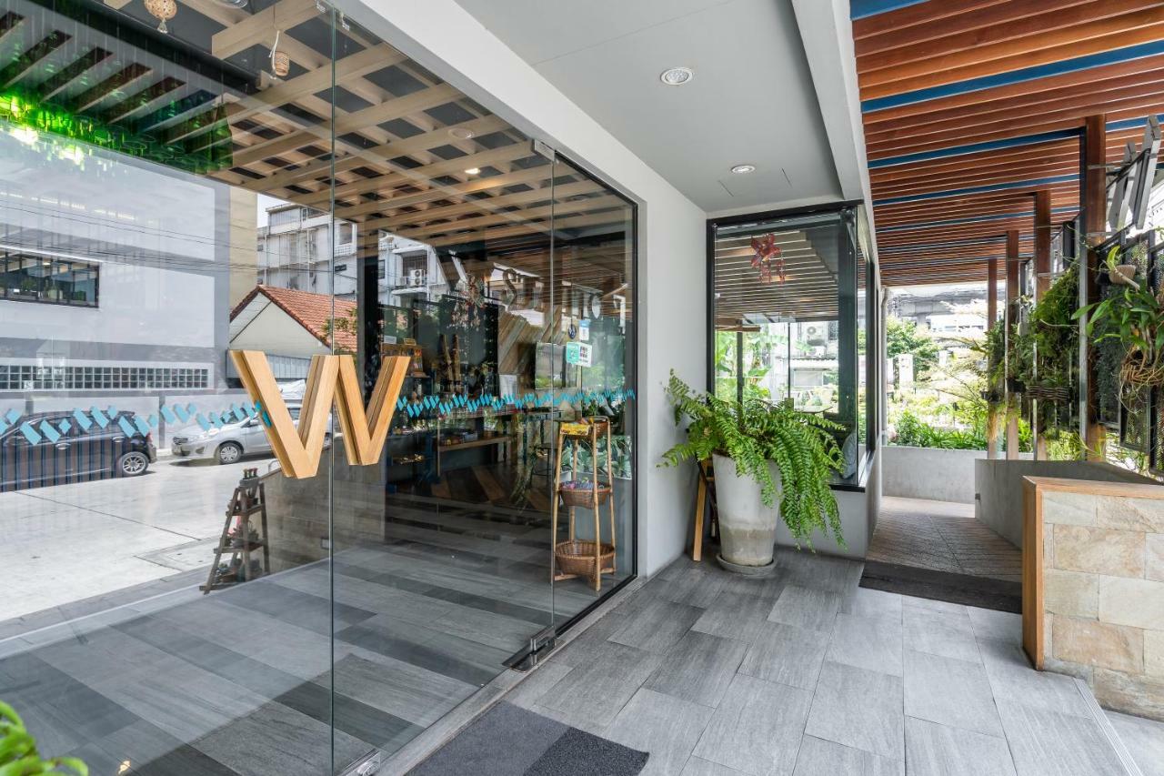 W Station Hotel Bangkok Exterior photo